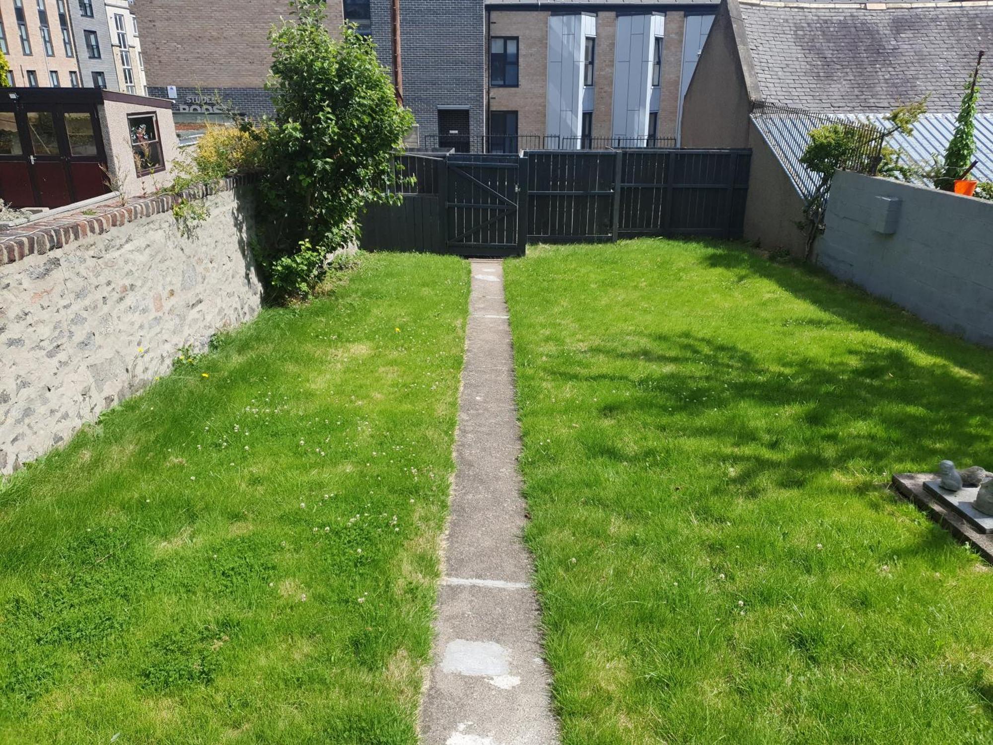 Cosy Modern 2 Bed Garden View Appartment, Parking, Tv Wifi Aberdeen Exterior photo